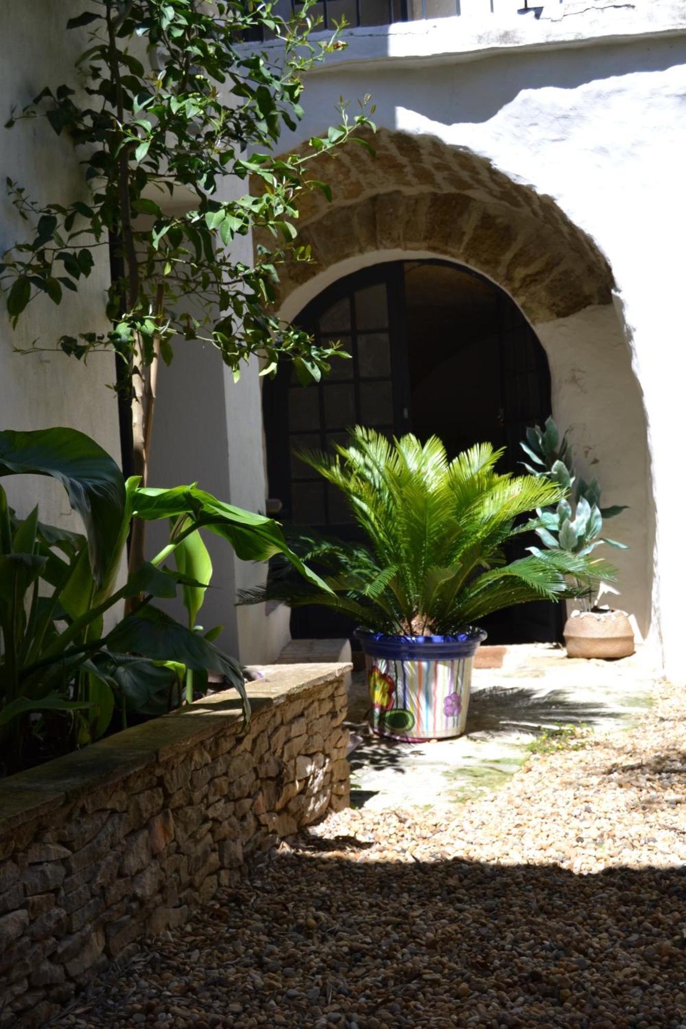 Bed and Breakfast La Cachette Aigues-Vives  Exteriér fotografie